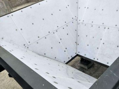 怎么選擇煤倉(cāng)耐磨防堵襯板？安陽(yáng)晨旭來(lái)告訴您！